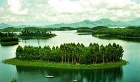 Thac Ba Lake