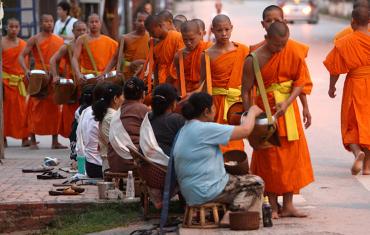 Glance of Laos Vientiane - Luang Prabang 4 days