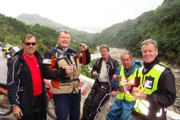 Grand North Loop Vietnam Motobike Tour 15 days