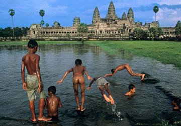 Authentic Indochina Vietnam - Cambodia - Laos 18 days