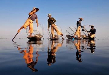 Essential Myanmar Tour 9 days
