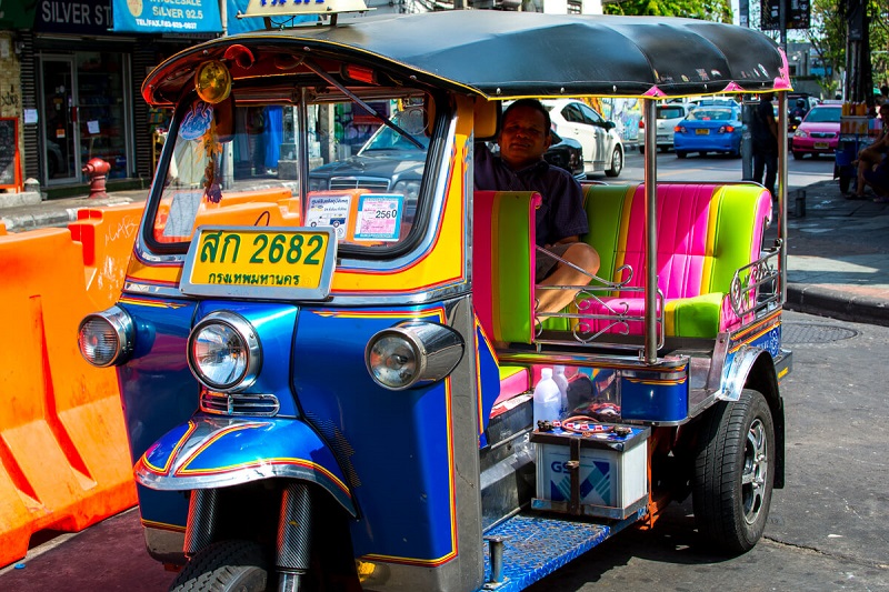 Tuk-tuks