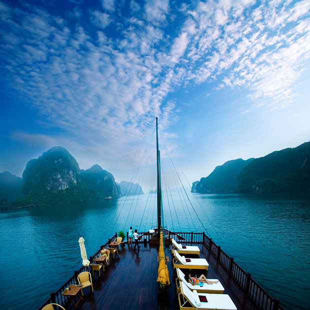 Cruise in Halong Bay Tours