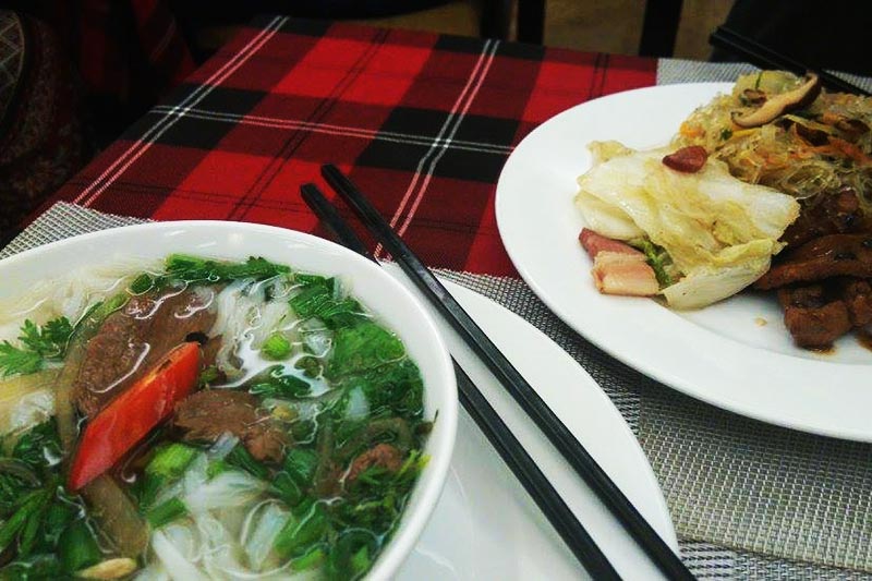 Vietnam food tours - Pho