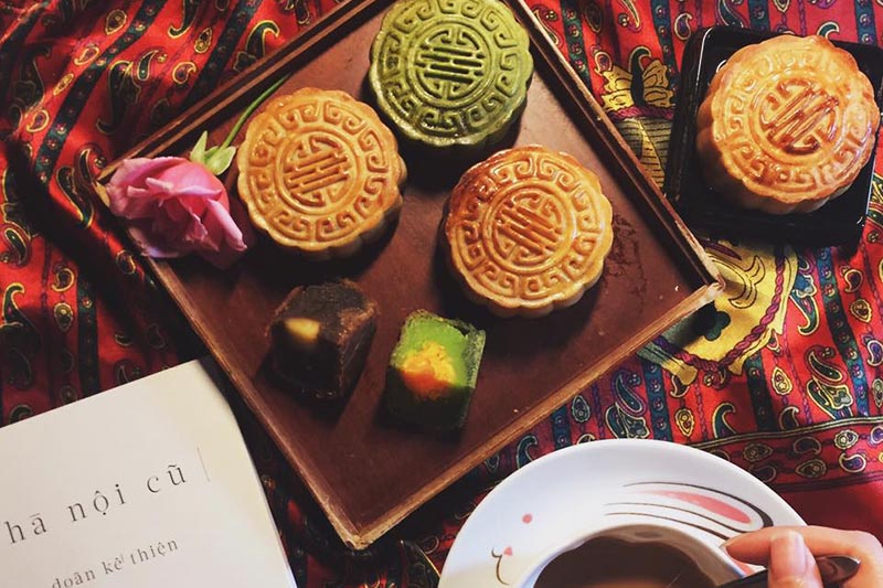 Mooncake in Vietnam Private Tours