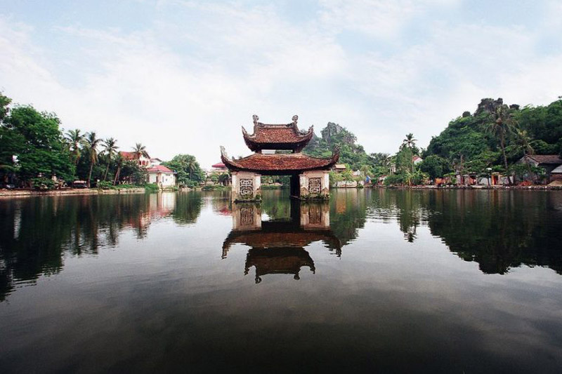 water pavilion vietnam travel