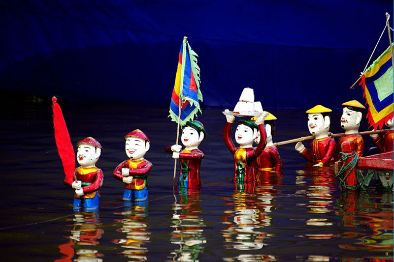 Vinh quy bai to- Water puppet